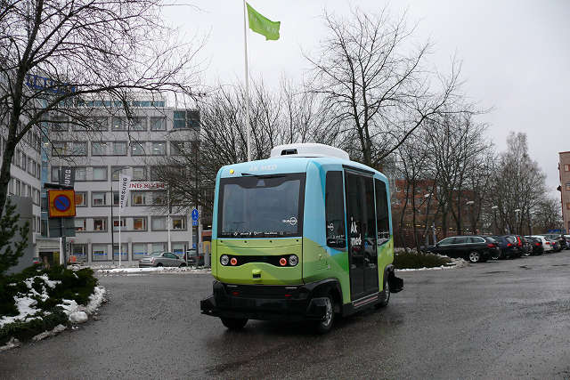 У Стокгольмі з нового року запустять безпілотні автобуси