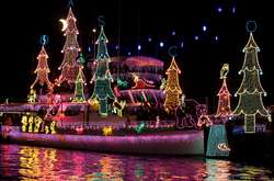 Рождественское настроение: Самые красивые иллюминации городов мира 