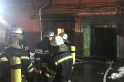 Рятувальники на місці пожежі на вул. Городецького