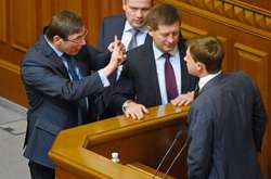 Довгий закликав Луценка зупинитися