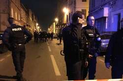 Кривава новорічна ніч в Марселі: у чоловіка випустили 29 куль з Калашнікова