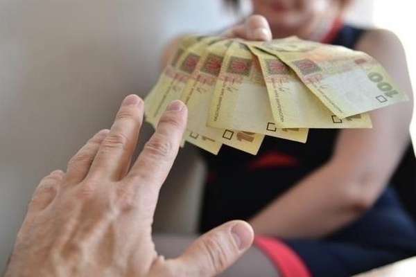 З нового року мінімальна зарплата зросла на 523 гривні 