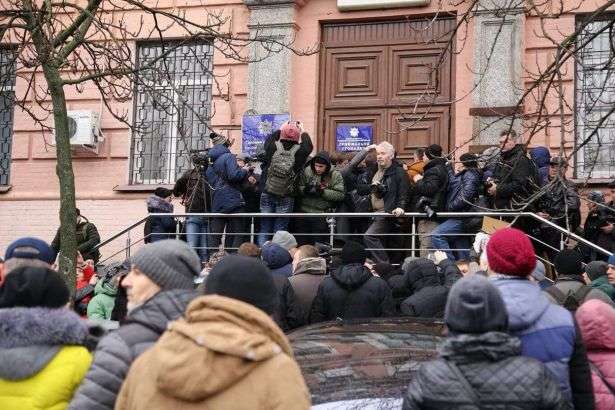 У центрі Києва активісти вимагали знайти вбивць Ноздровської (оновлено)