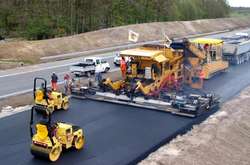 Українцям обіцяють якісні дороги між обласними центрами за 5 років