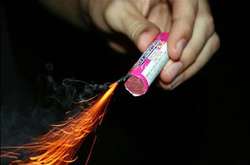 На Львівщині чоловіку вибухом петарди відірвало пальці