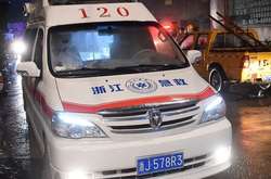 Китайська лікарка померла, відпрацювавши 18 годин без перерви