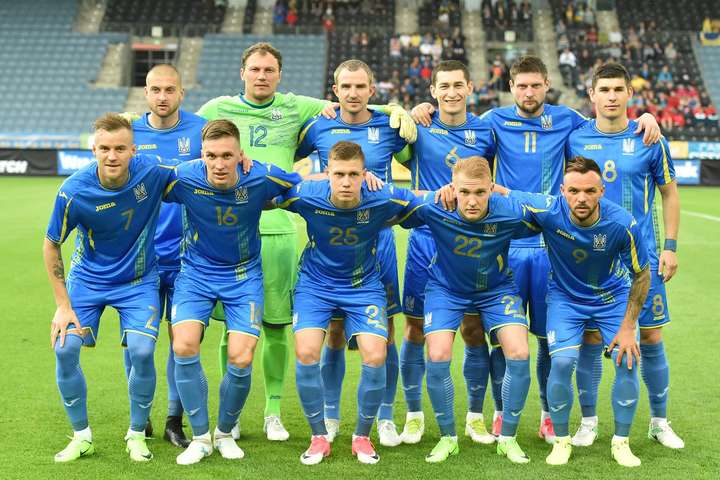 Як гравці збірної України святкували Новий рік (фото)