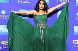 В стиле цыганки: Сальма Хайек покорила ярким образом на фестивале в Палм-Спрингс