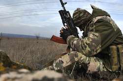 За минулу добу в зоні АТО поранено двох українських військових