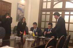 Україна і Німеччина домовились про діяльність сімей дипломатів