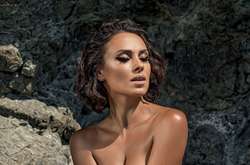 Украинские знаменитости разделись для настенного календаря