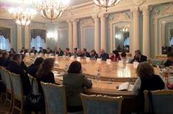 Українських суддів варто почати кодувати від алкоголізму