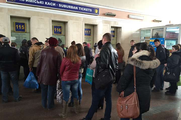 «Укрзалізниця» збільшить кількість міжнародних кас