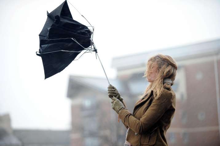 В Україну увірветься штормовий вітер: прогноз погоди на 5 січня