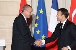  Президент Туреччини Реджеп Ердоган та президент Франції Емманюель Макрон 