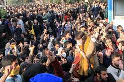 В Ірані відбулися акції на підтримку влади і проти неї