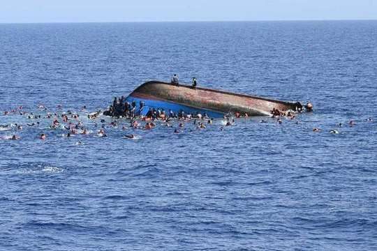 Біля берегів Лівії потонув човен із мігрантами: восьмеро загиблих
