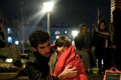  Землетруси є частим явищем в Ірані. Вони змушують залишати будівлі навіть тоді, коли не спричиняють руйнувань 