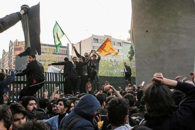 Експерт пояснив, чому кричать «Смерть Росії» на протестах в Ірані