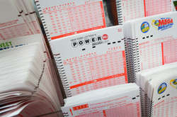 У США щасливчик виграв в лотерею півмільярда доларів 