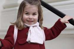 Кейт Миддлтон опубликовала новые портреты принцессы Шарлотты накануне своего дня рождения