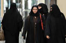 Влада Саудівської Аравії розділить між жителями країни $13 мільярдів