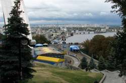 У центрі Києва зведуть оглядову вежу