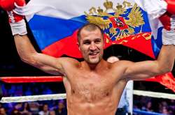 Відомий російський боксер приголомшив своїх фанів відео з українськими військовими (відео)