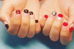 Стильно и необычно: 11 идей для французского маникюра для настоящих модниц