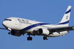 Літак авіакомпанії El Al 