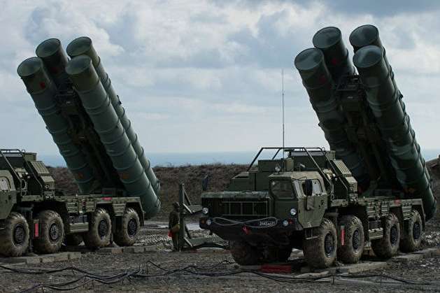 РосЗМІ: РФ розгорне в Криму зенітно-ракетний комплекс С-400 для «захисту від України»