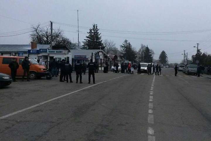 Активісти розблокували дорогу на кордоні з Польщею