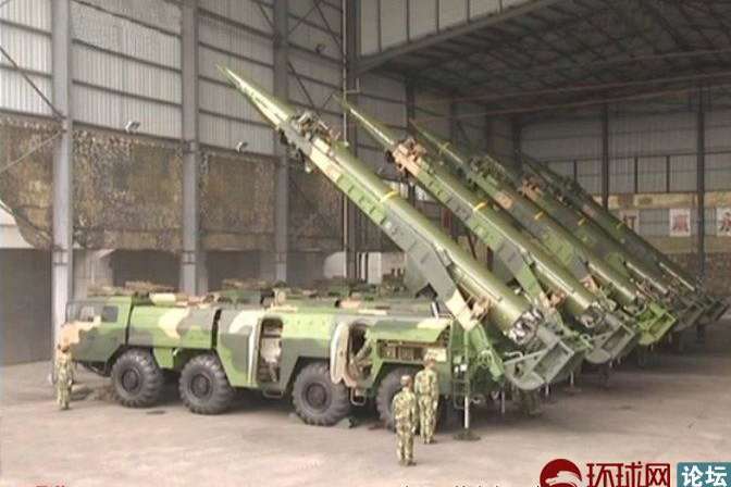В КНР показали ракети, які можуть нанести удар по Тайваню