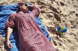 Украинская телеведущая похвасталась стройной фигурой на пляже