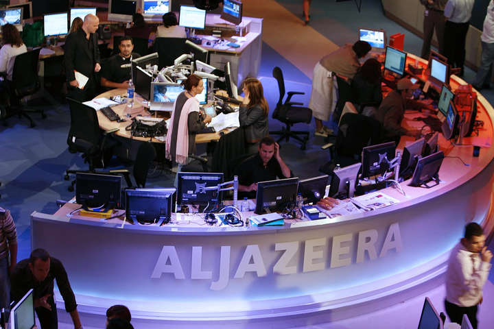 Телеканал Al Jazeera - Онищенко хоче відсудити у Al Jazeera $20 млн через матеріал про «гроші Януковича»