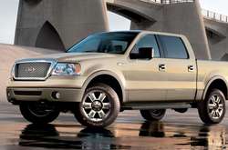 Новий автоскандал: Ford звинувачують у маніпуляціях зі шкідливими викидами