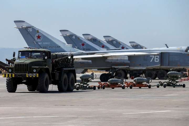 У РФ побачили «руку України» в нападі на авіабазу в Сирії