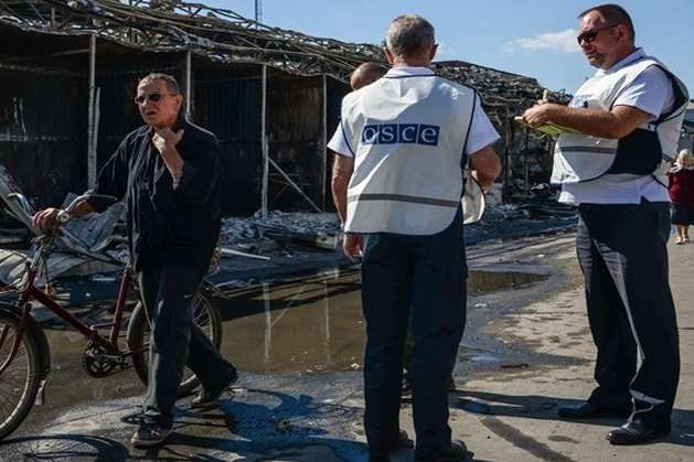 Місія ОБСЄ зафіксувала на Донбасі понад 400 вибухів за добу 