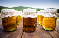 Україна вже вичерпала свої квоти на експорт меду і соку до ЄС