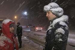 Віталій Кличко поспілкувався з комунальниками щодо зміни погоди 