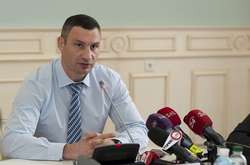 У Києві планують відремонтувати 300 км доріг