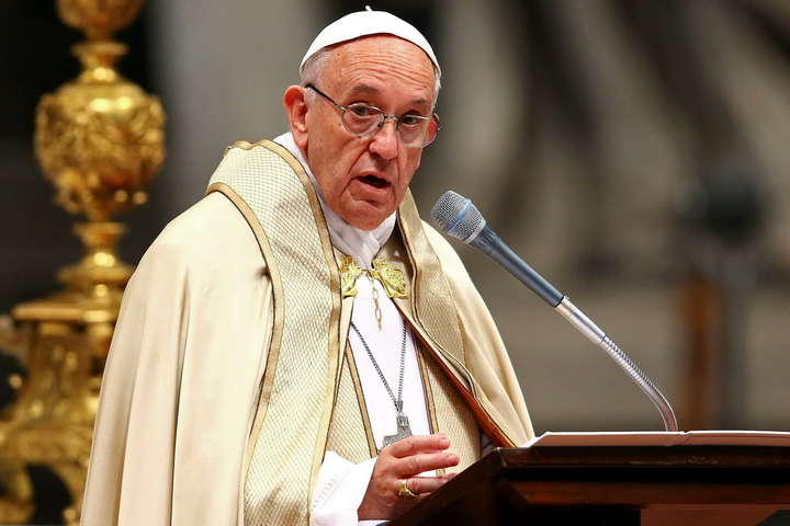 Папа Римський: ми не повинні молитись немов «папуги»