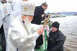 Филарет на Крещение освятил воды Днепра 19 января 2017 года