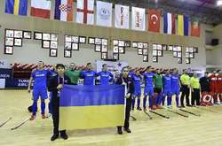 Чоловіча збірна України здобула путівку у вищий дивізіон чемпіонату Європи з індорхокею