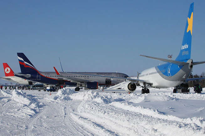 Через снігопад Одеса не приймає і не відправляє літаки
