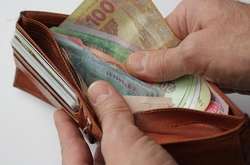 Подорожавшие доллар и евро бьют по кошелькам украинцев