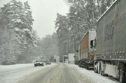 Із 20 години Київщину закрили для в’їзду фур 