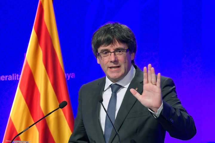 Пучдемон із Брюсселя хоче голосувати у парламенті Каталонії