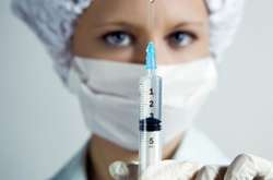 Українців закликають зробити щеплення від дифтерії