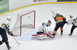 «Кременчук» здобув першу перемогу в УХЛ після повернення на власну арену